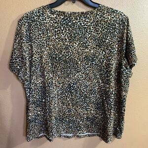 Old Navy Every Dollar Leopard Animal Print Short Sleeve Top XL